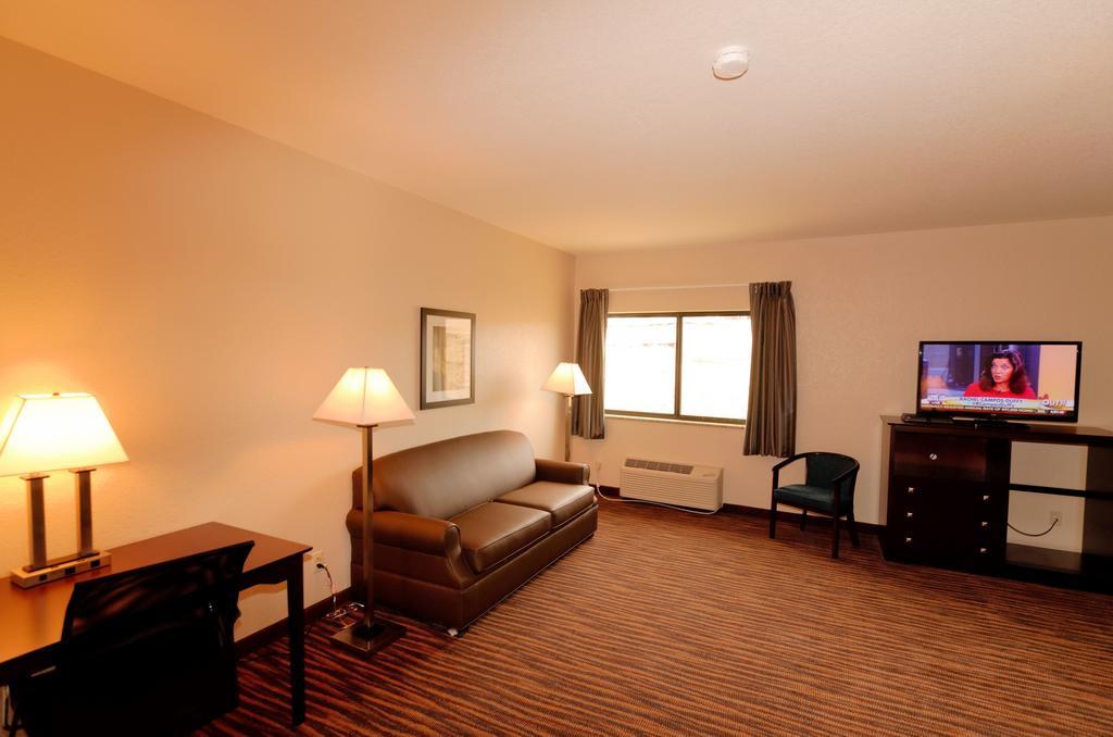 Cobblestone Inn & Suites - Denison | Oak Ridge Szoba fotó