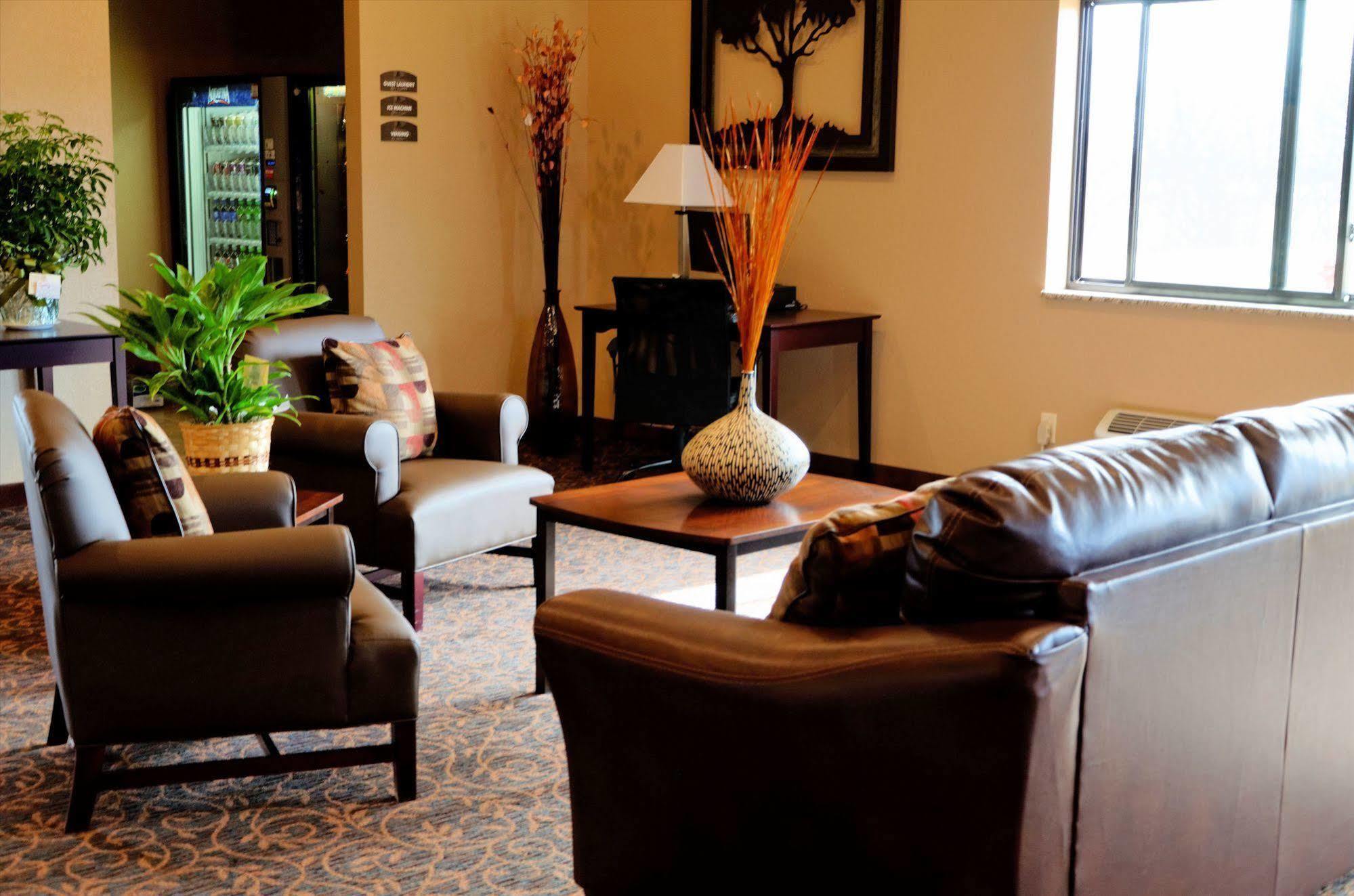 Cobblestone Inn & Suites - Denison | Oak Ridge Kültér fotó