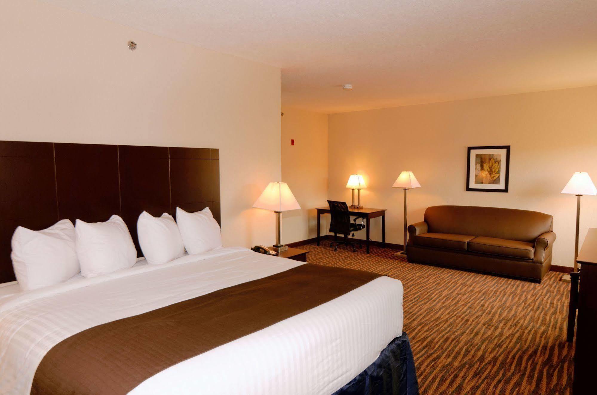 Cobblestone Inn & Suites - Denison | Oak Ridge Kültér fotó